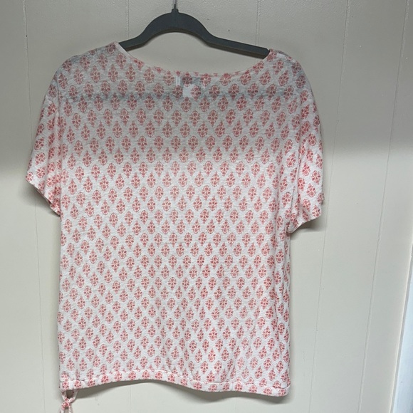 Liz Claiborne Red and White Patterned Blouse - Picture 6 of 10